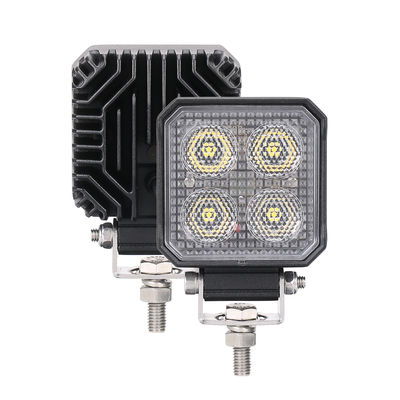 O diodo emissor de luz da inundação de OSRAM trabalha o lúmen que alto claro o quadrado de 3 polegadas conduziu as luzes Offroad IP67